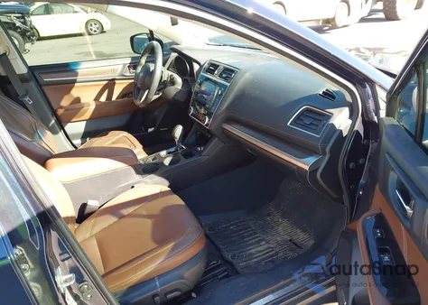 2018 Subaru Outback 2.5I Touring из США, поврежденный, VIN 4S4BSATC2J3332662